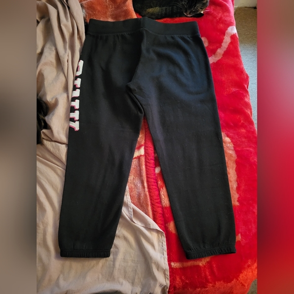 Vs pink vintage sweatpants, size large. - Picture 6 of 8